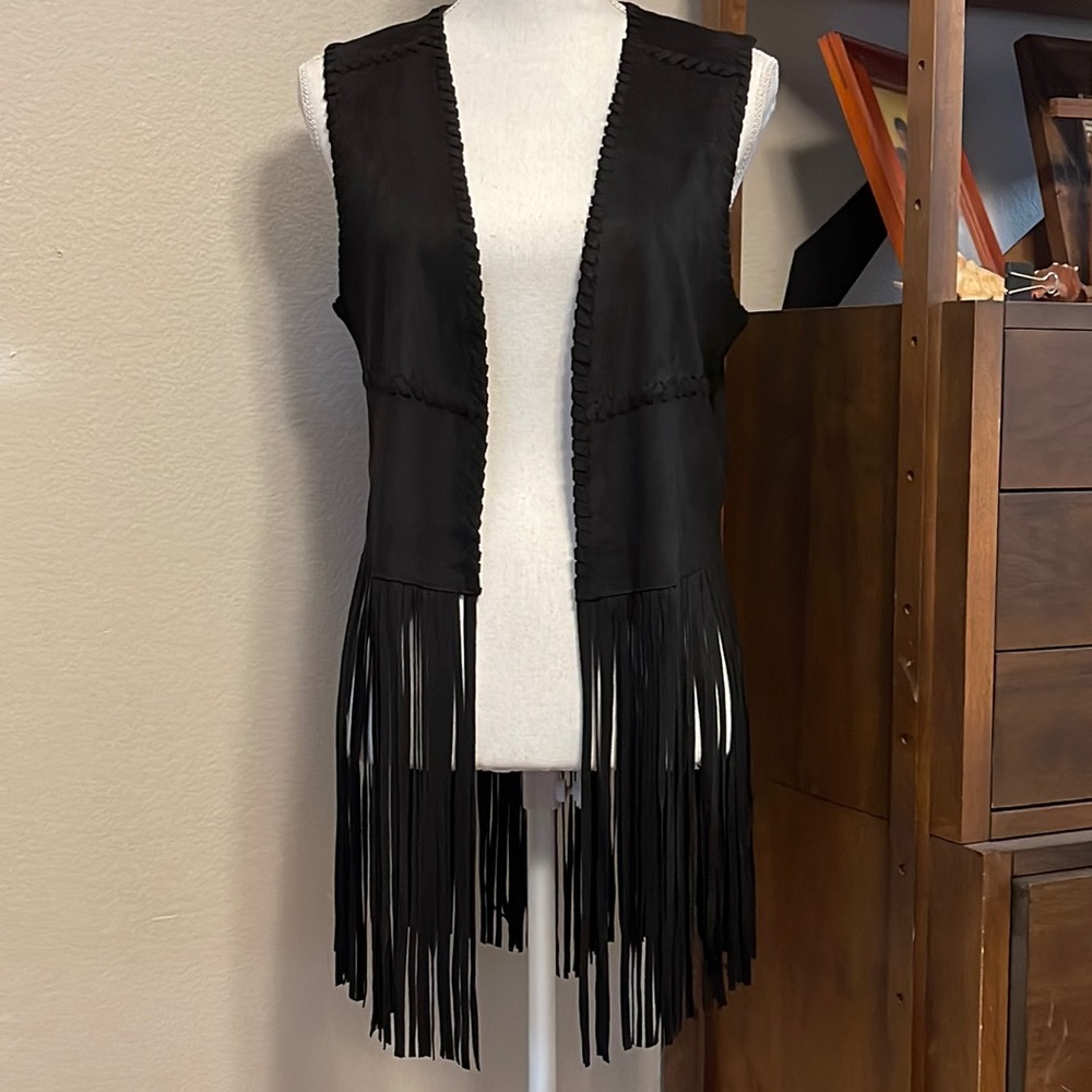 BLANKNYC Boho Black Faux Suede Whipstitched Fringe Vest